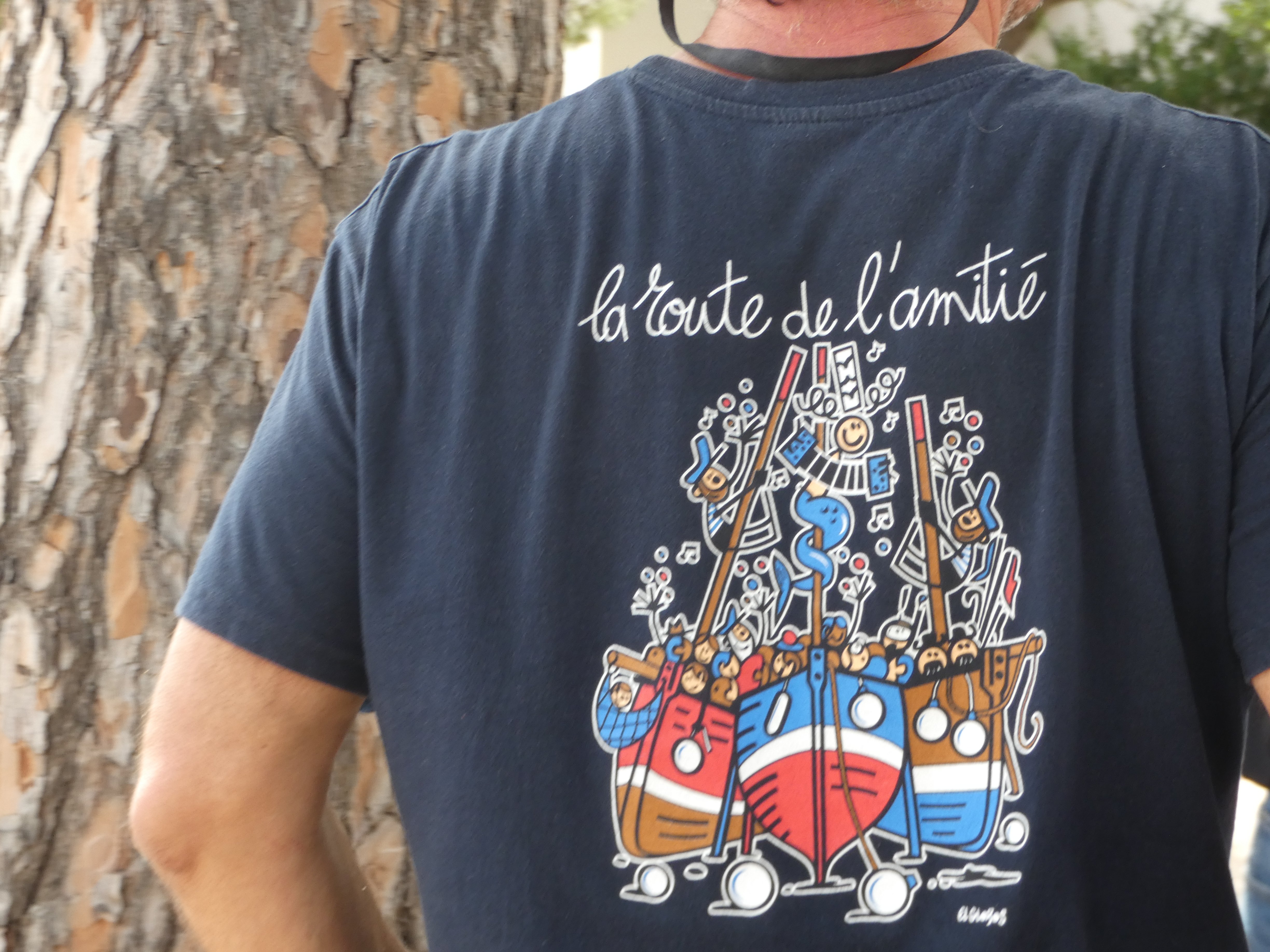 Un clin d’œil à mes amis et camarades bretons